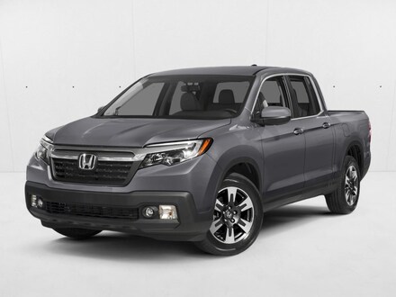 2017 Honda Ridgeline RTL-T FWD Truck Crew Cab