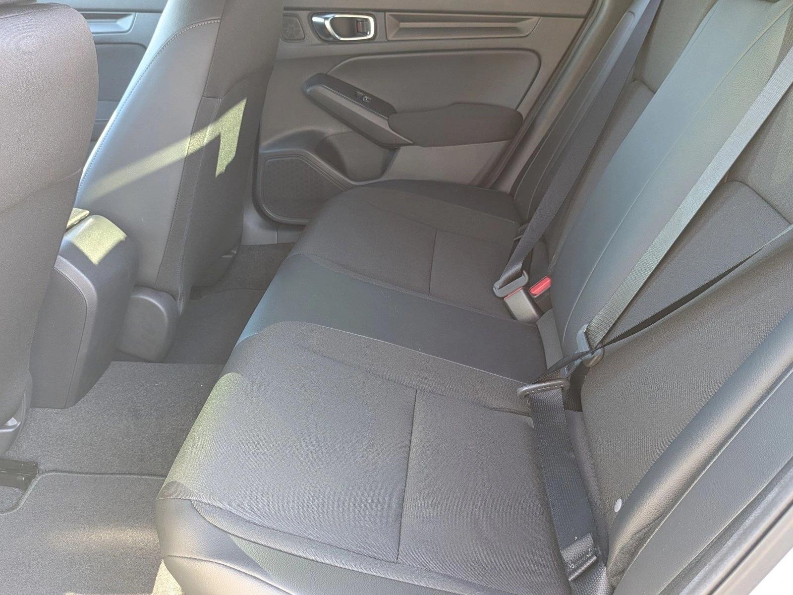 2025 Honda Civic Hatchback Sport - Photo 14