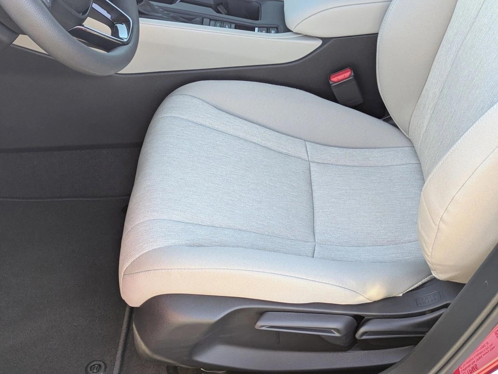 New 2025 Honda Accord LX Sedan