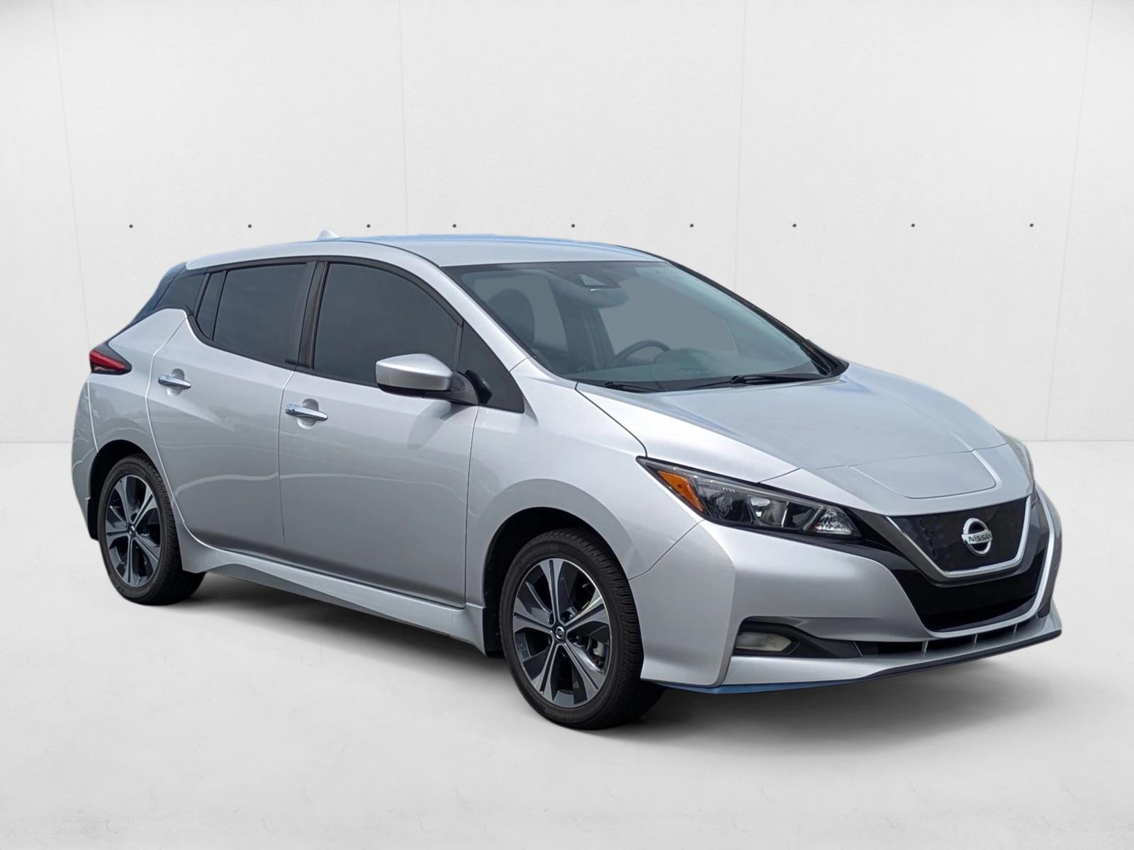 2020 Nissan Leaf SV Plus photo 3