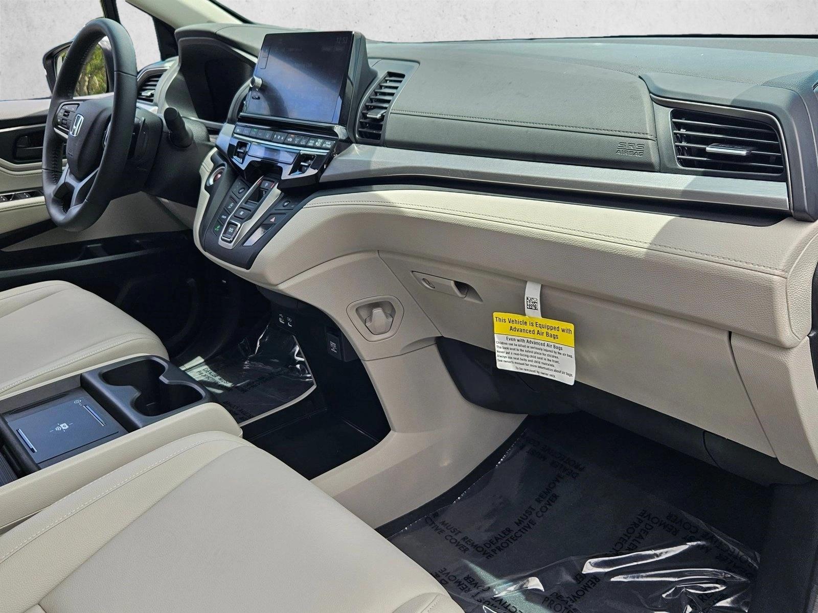 2026 Honda Odyssey EX-L - Photo 23