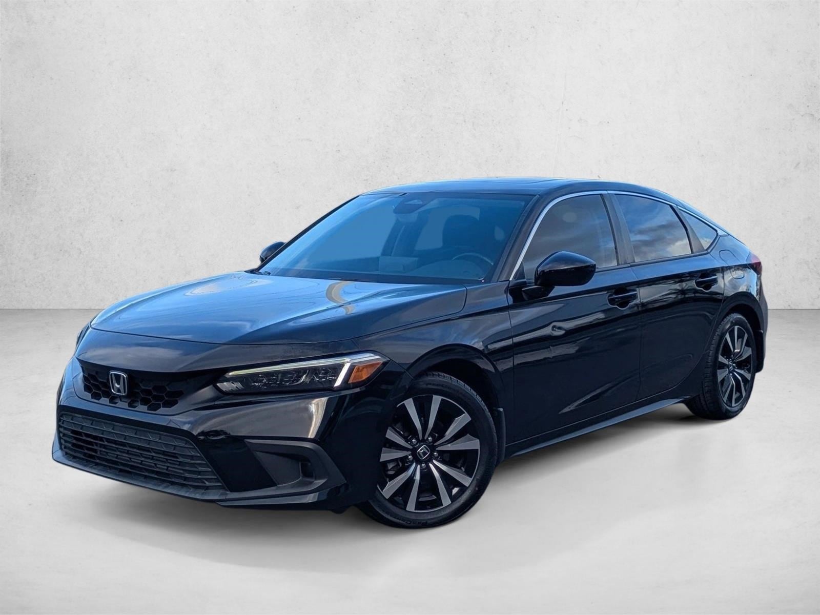 2023 Honda Civic Hatchback EX-L's photo