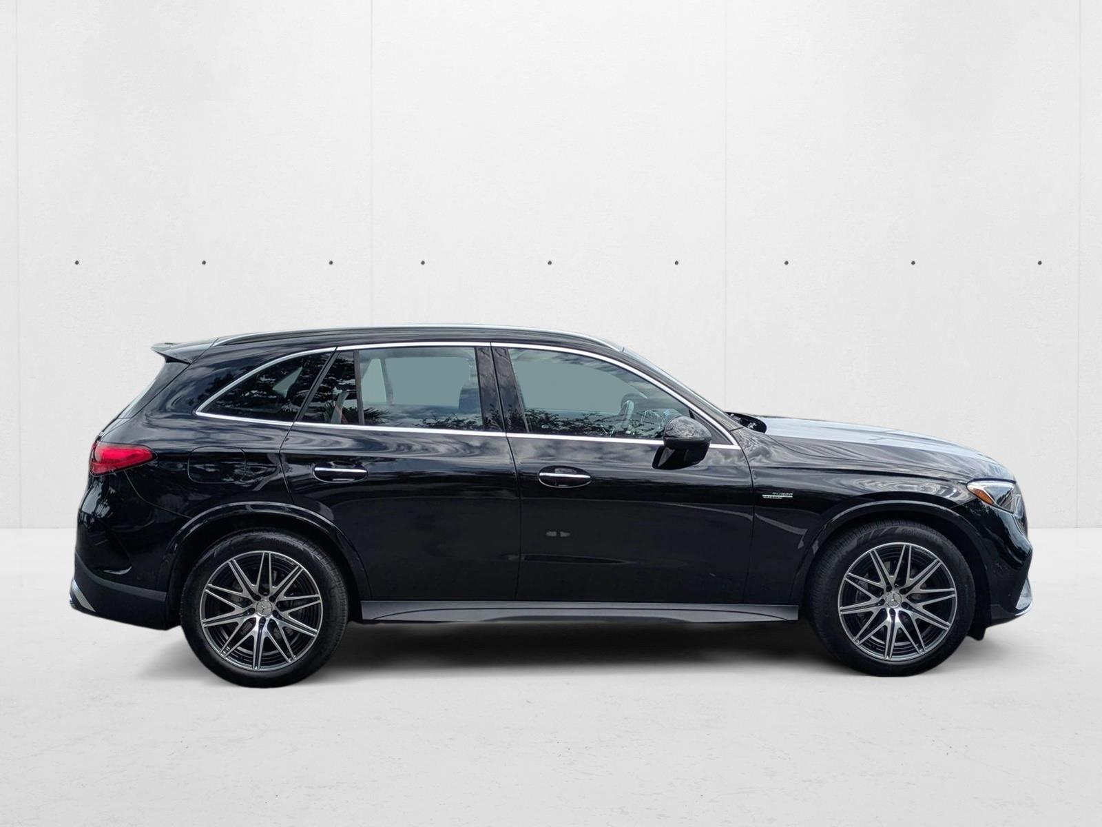 2025 Mercedes Benz GLC AMG 43 4MATIC photo 3
