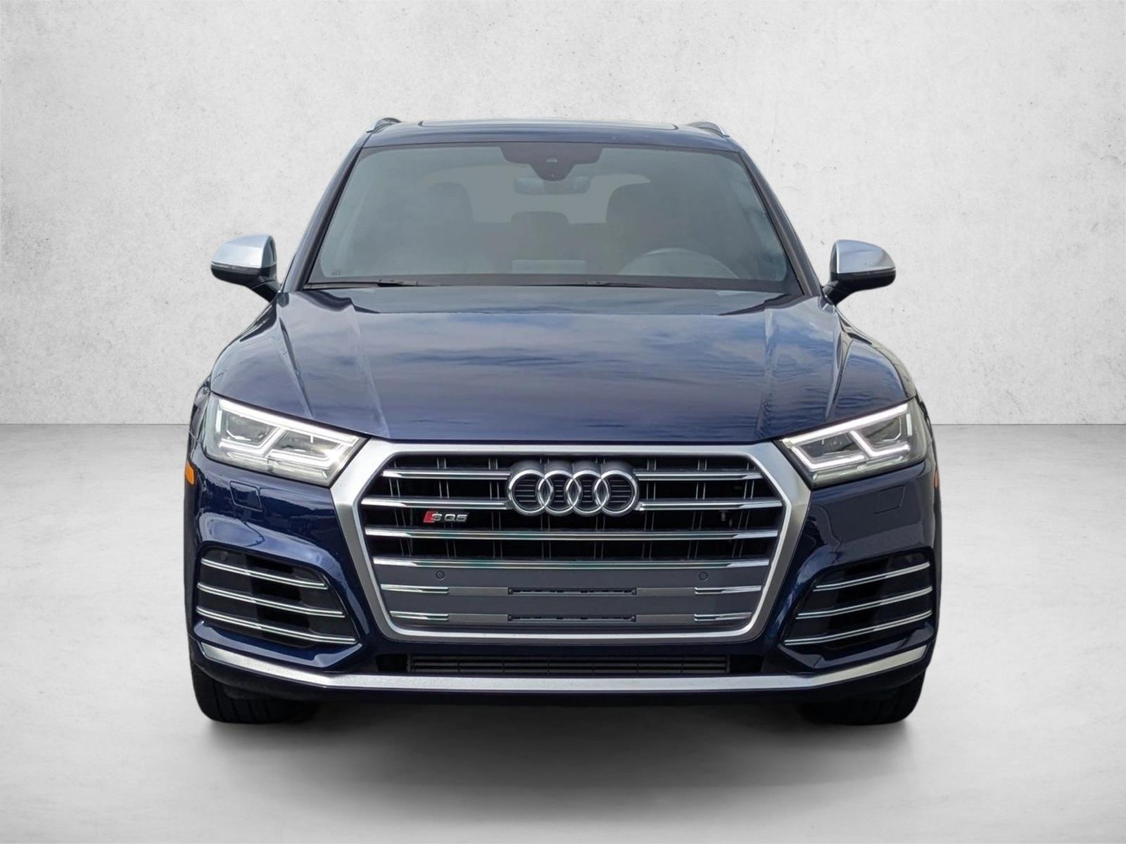 2020 Audi SQ5 Premium Plus photo 2