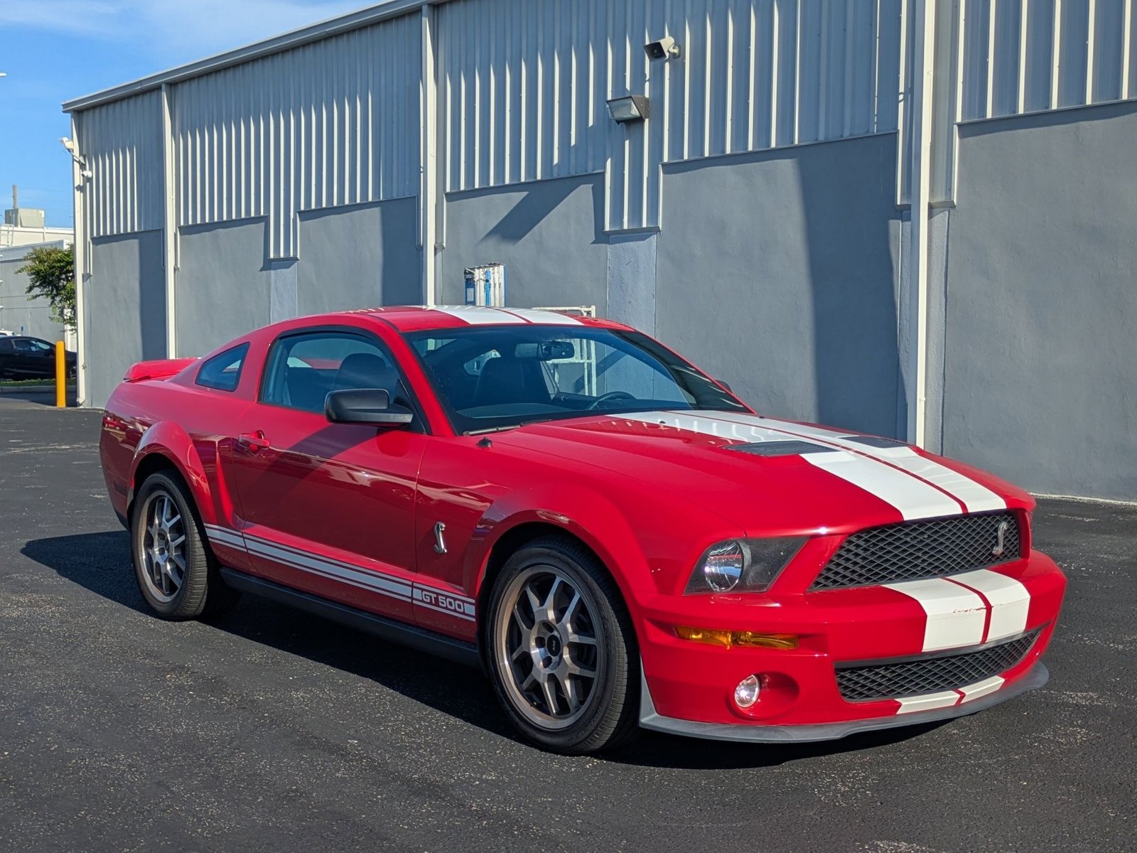 2007 Ford Mustang Shelby GT500 photo 3