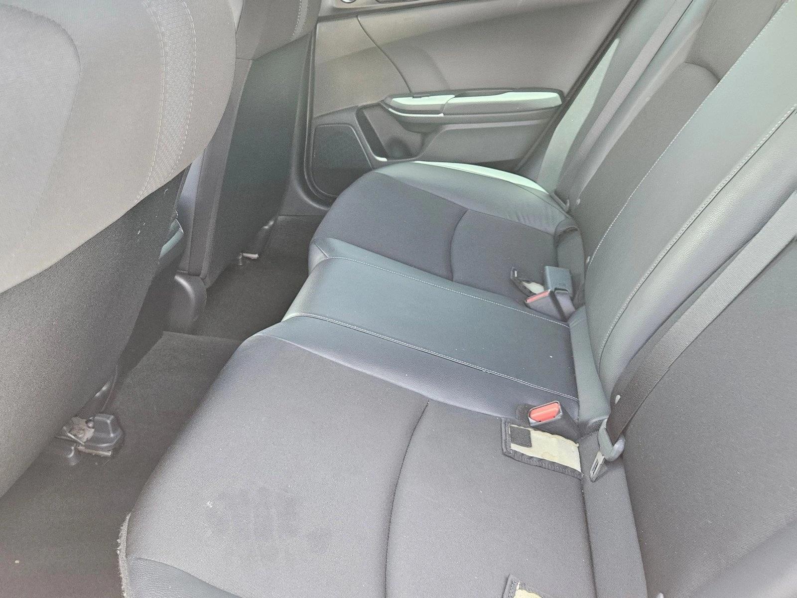 2021 Honda Civic Hatchback Sport - Photo 17