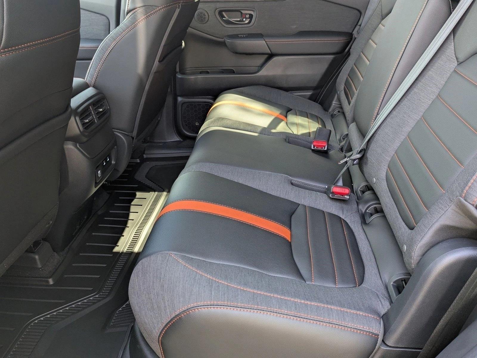 2026 Honda Passport TrailSport Blackout - Photo 14