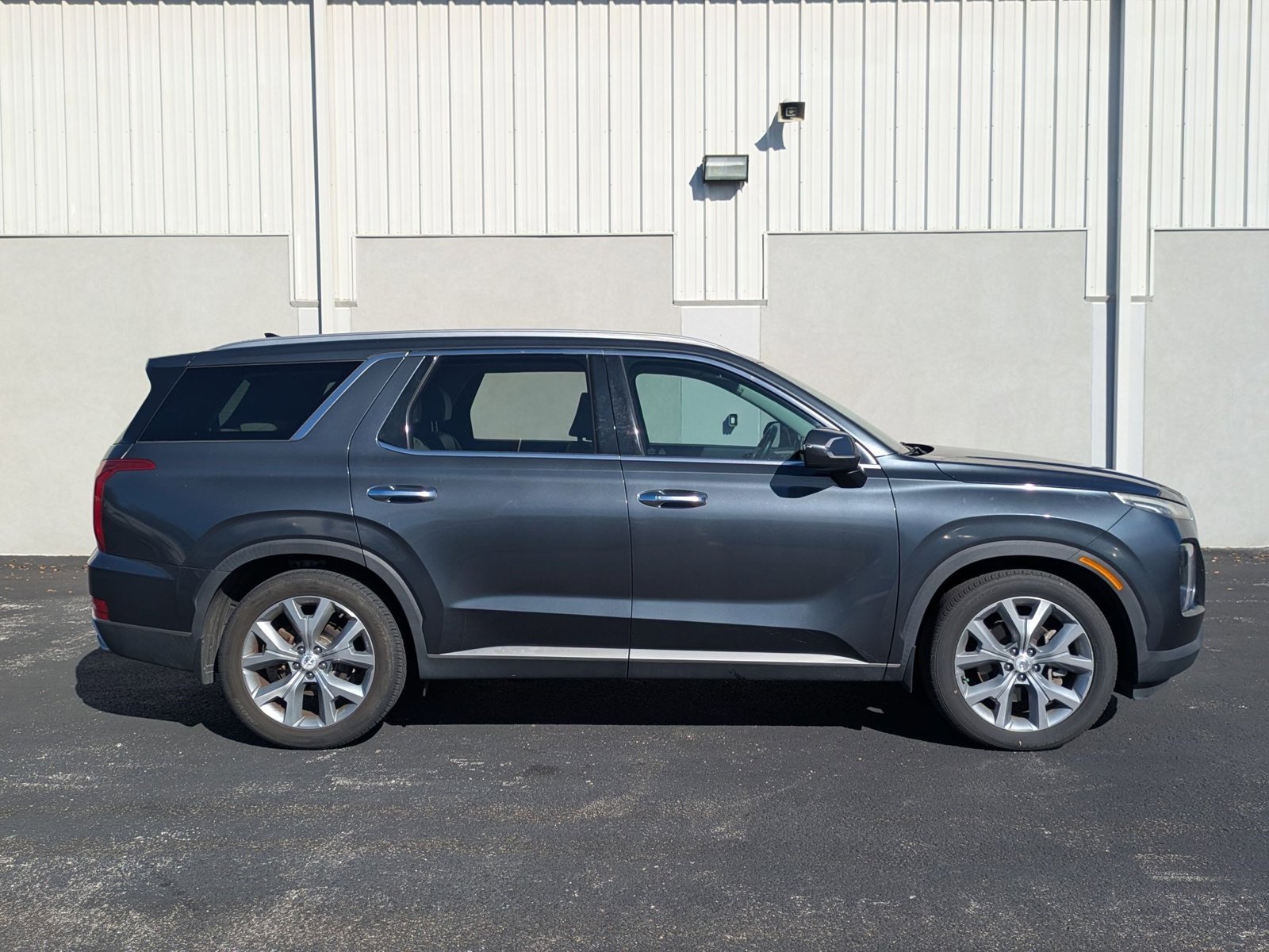 2020 Hyundai Palisade SEL photo 2