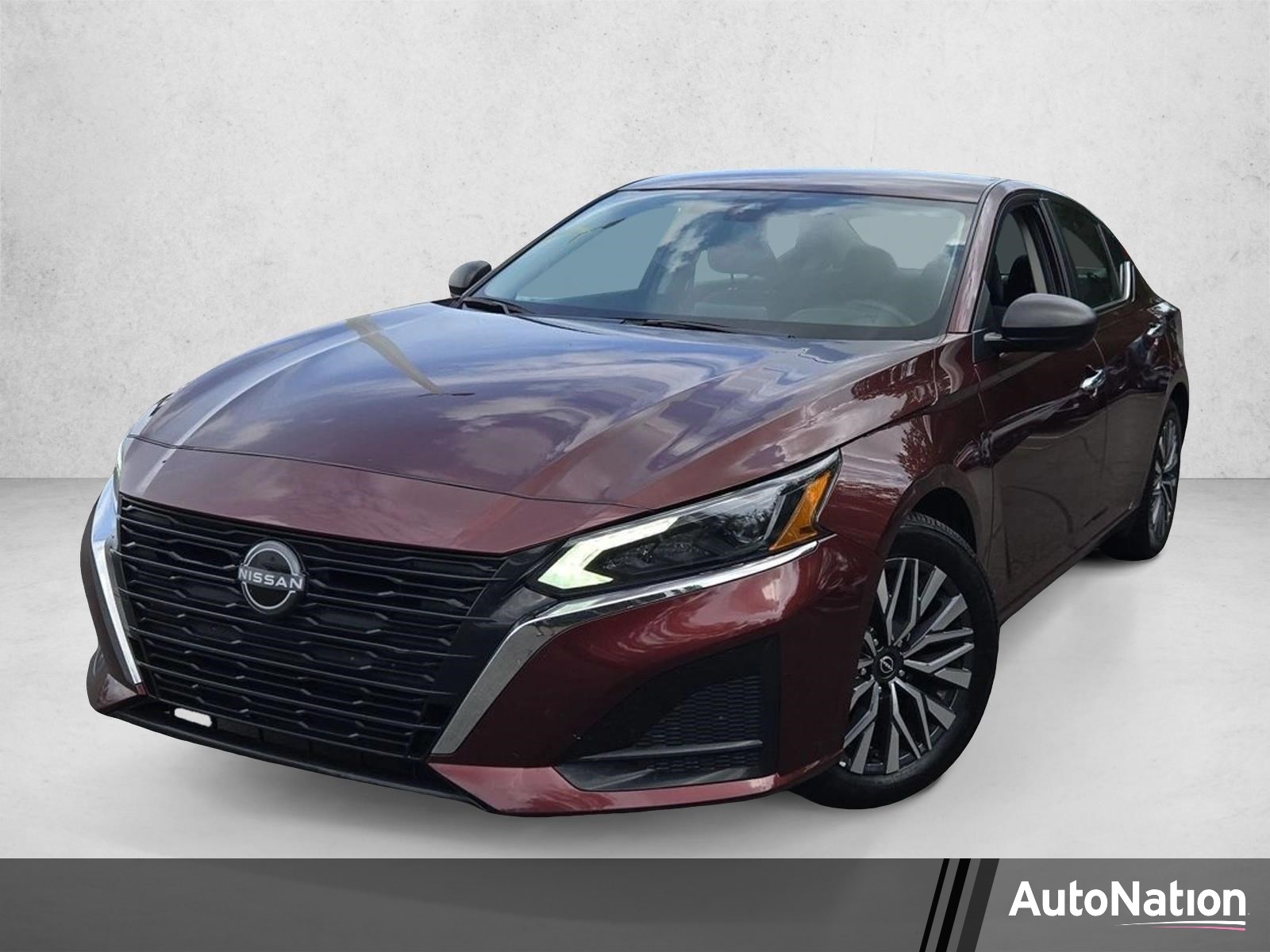 Used 2025 Nissan Altima SV Sedan
