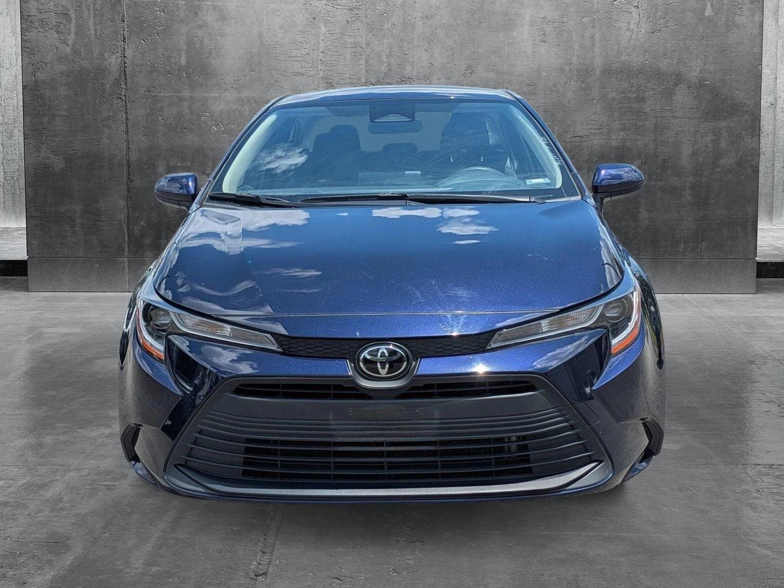 Used 2023 Toyota Corolla LE with VIN JTDB4MEE5PJ005966 for sale in Kansas City