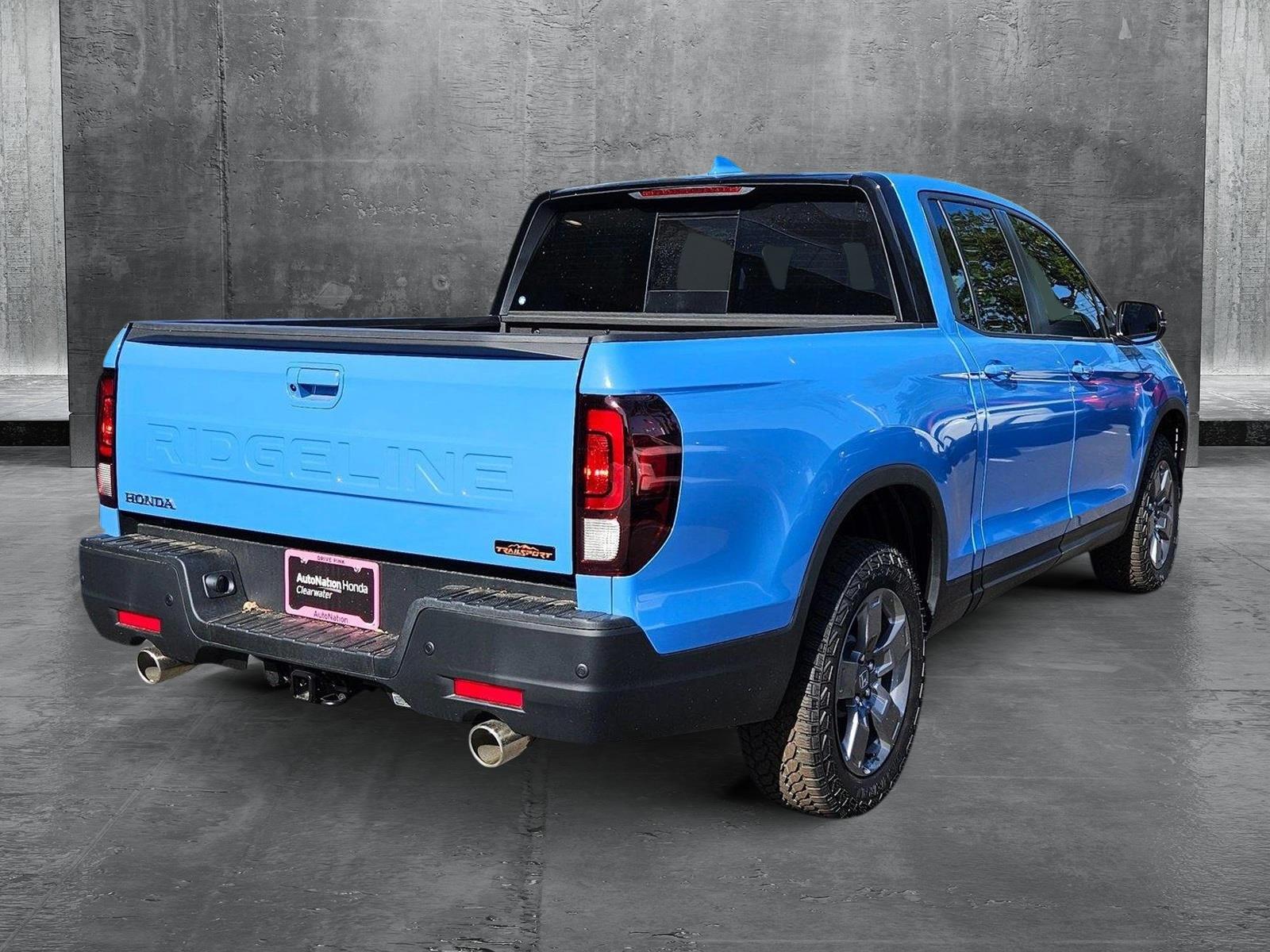 2025 Honda Ridgeline TrailSport photo 2