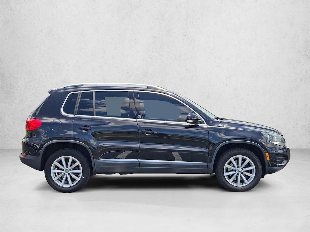 Used 2017 Volkswagen Tiguan 2.0T Wolfsburg Edition SUV