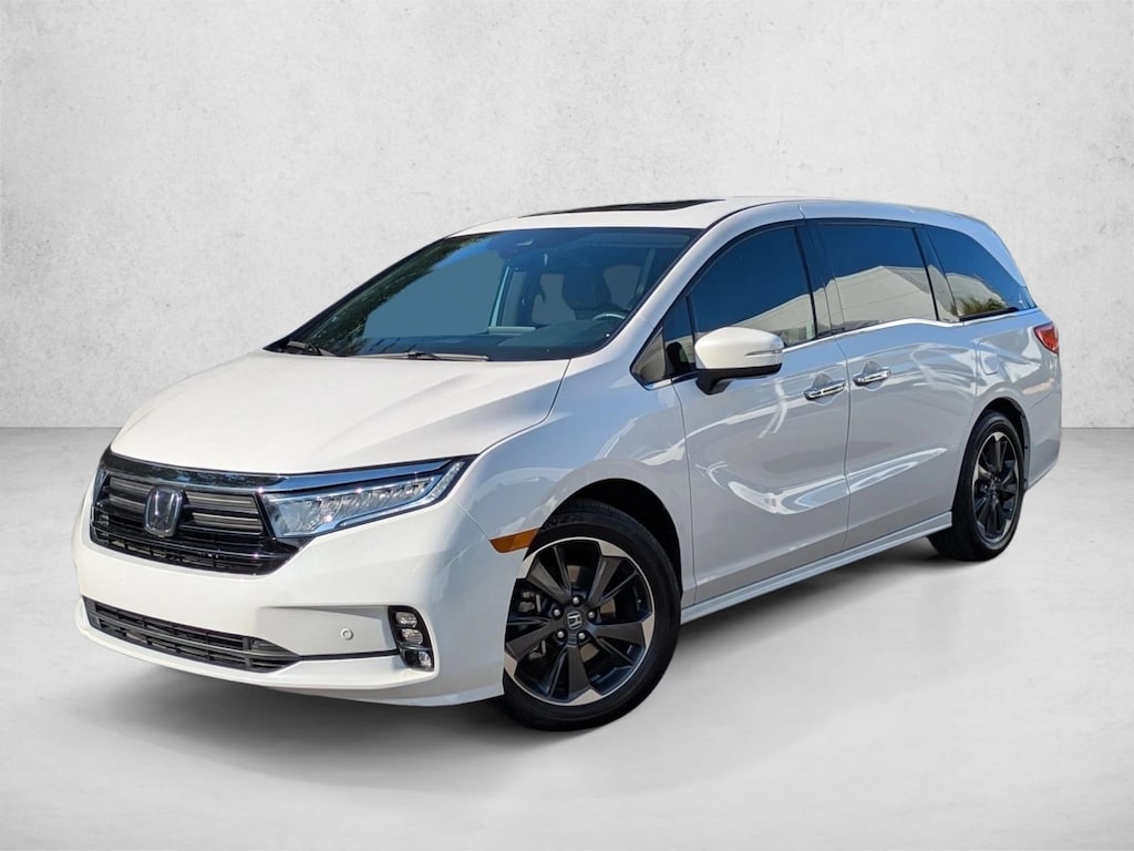 Certified 2024 Honda Odyssey Elite Van