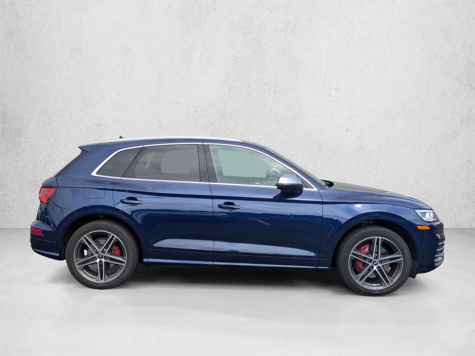 2020 Audi SQ5 Premium Plus photo 4