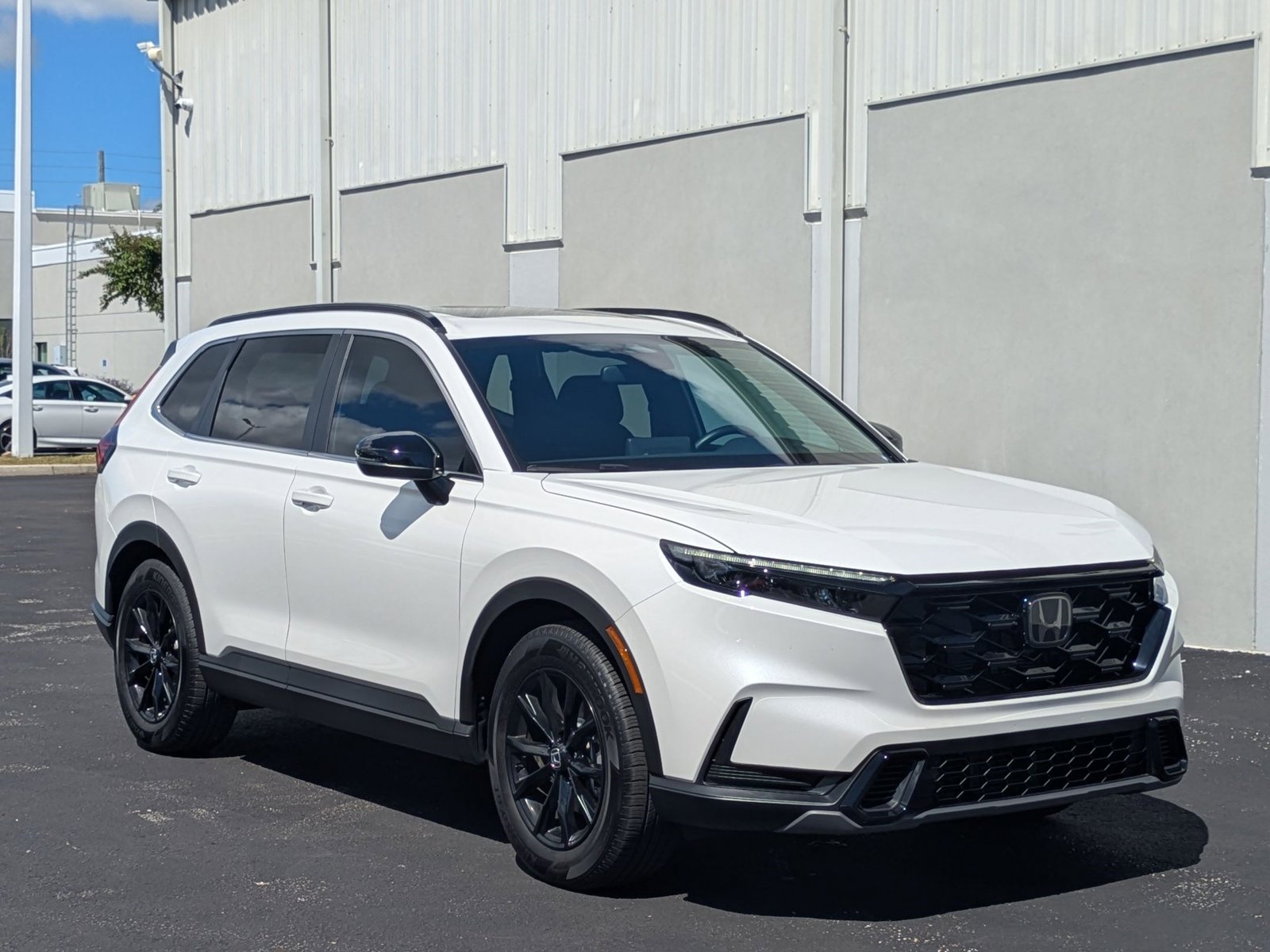 2025 Honda CR-V Hybrid Sport photo 2