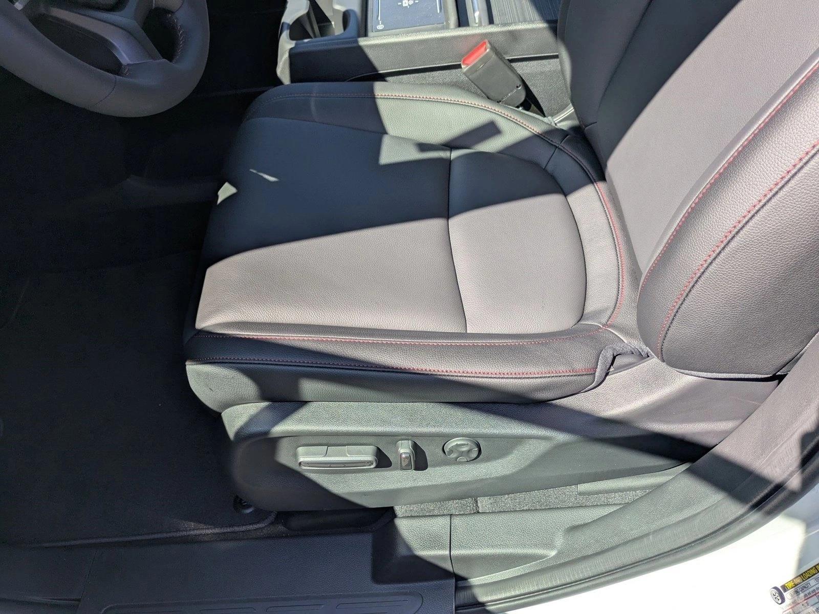 2026 Honda Odyssey photo 4