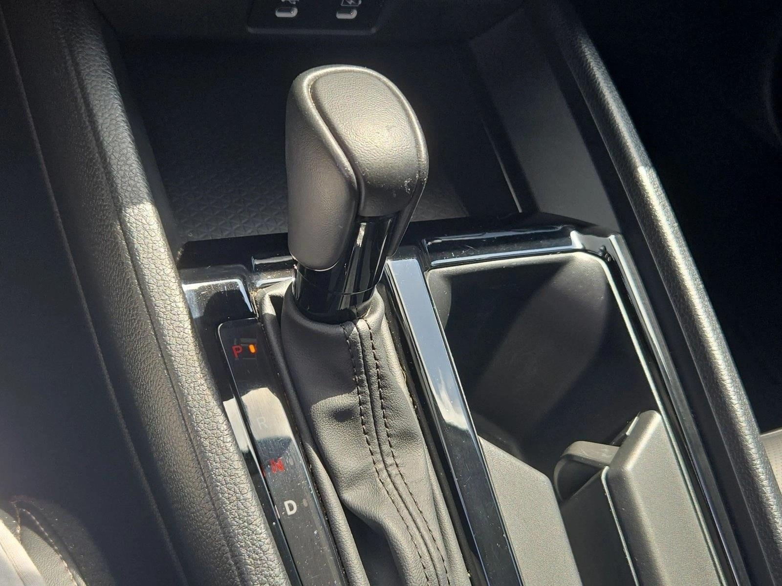 2023 Honda Accord Hybrid EX-L - Photo 12