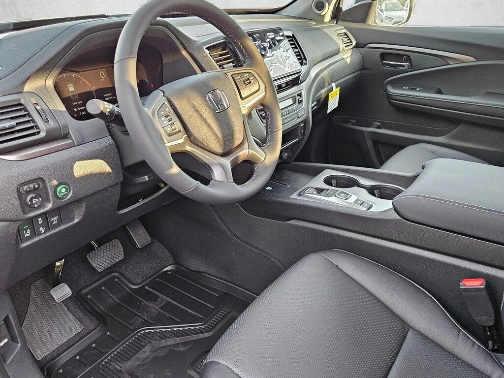 New 2026 Honda Ridgeline RTL Truck Crew Cab