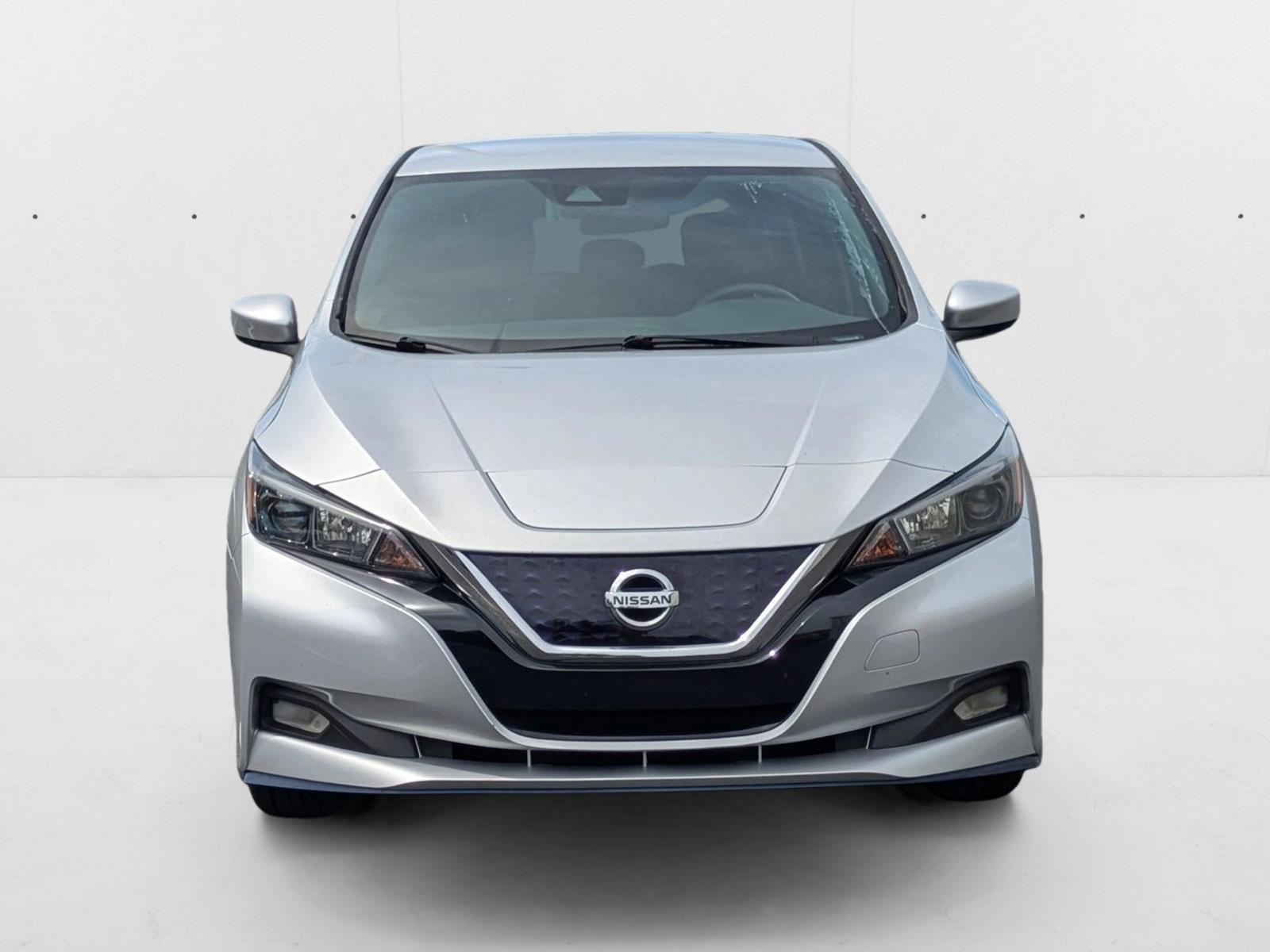 2020 Nissan Leaf SV Plus photo 2