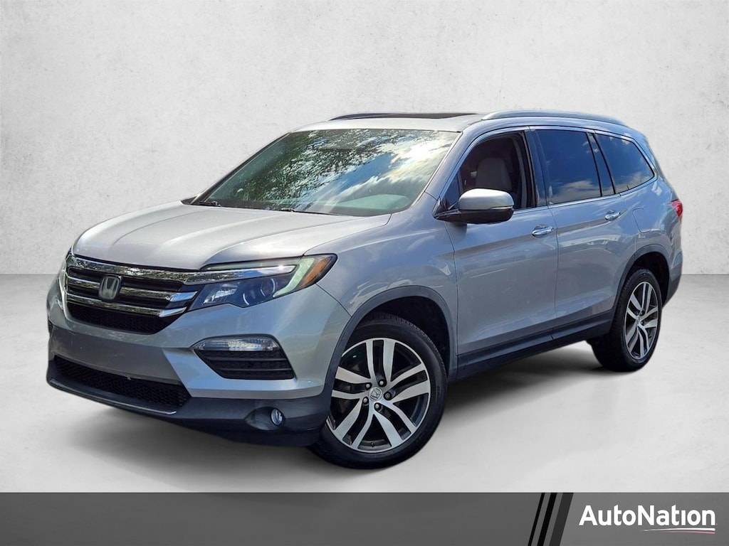 Used 2018 Honda Pilot Elite AWD SUV