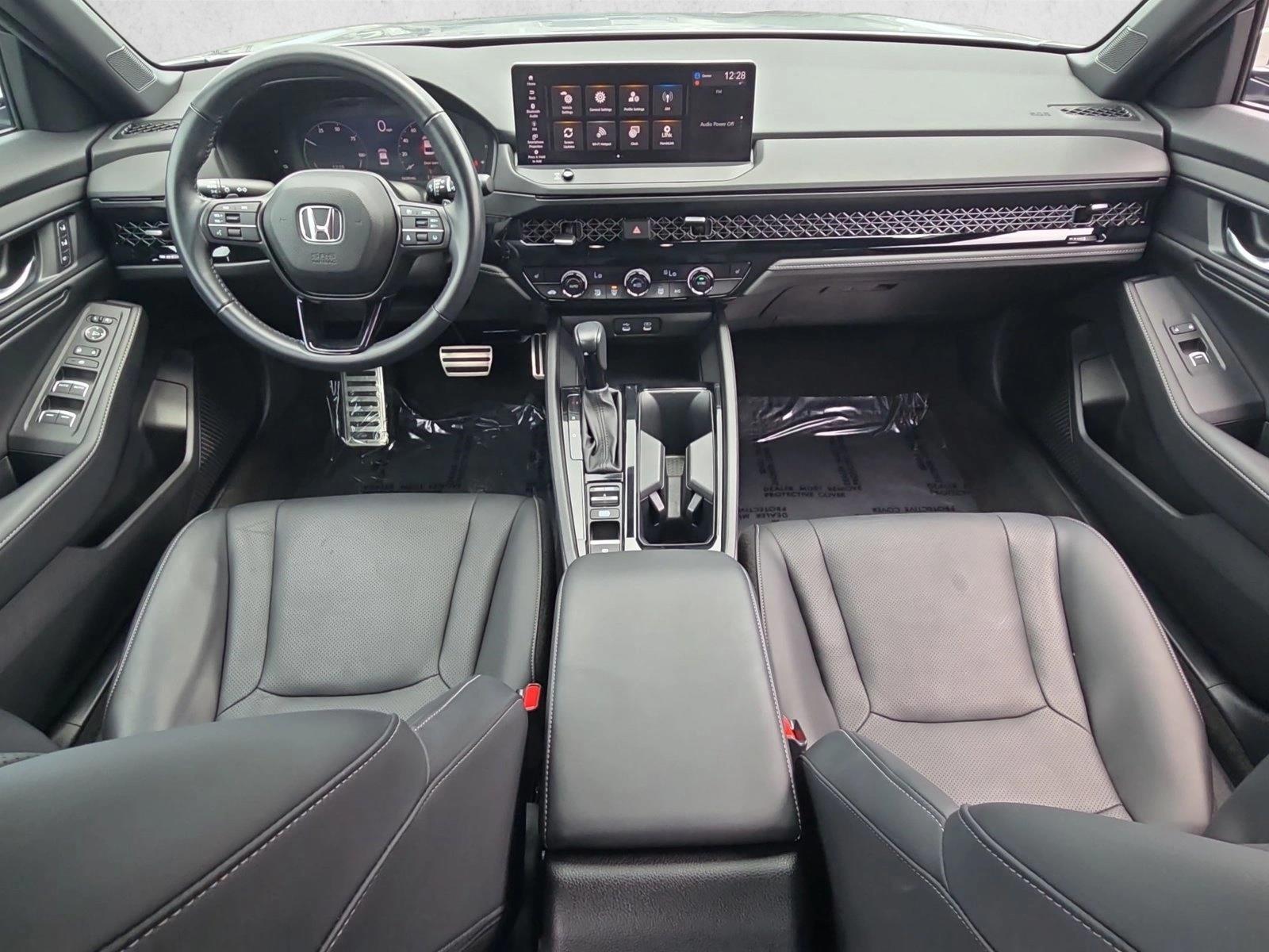 2023 Honda Accord Hybrid Sport-L - Photo 17