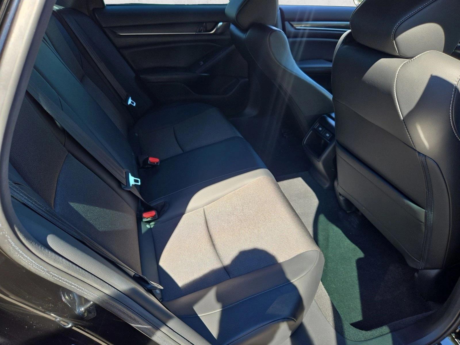 2022 Honda Accord Sport - Photo 17