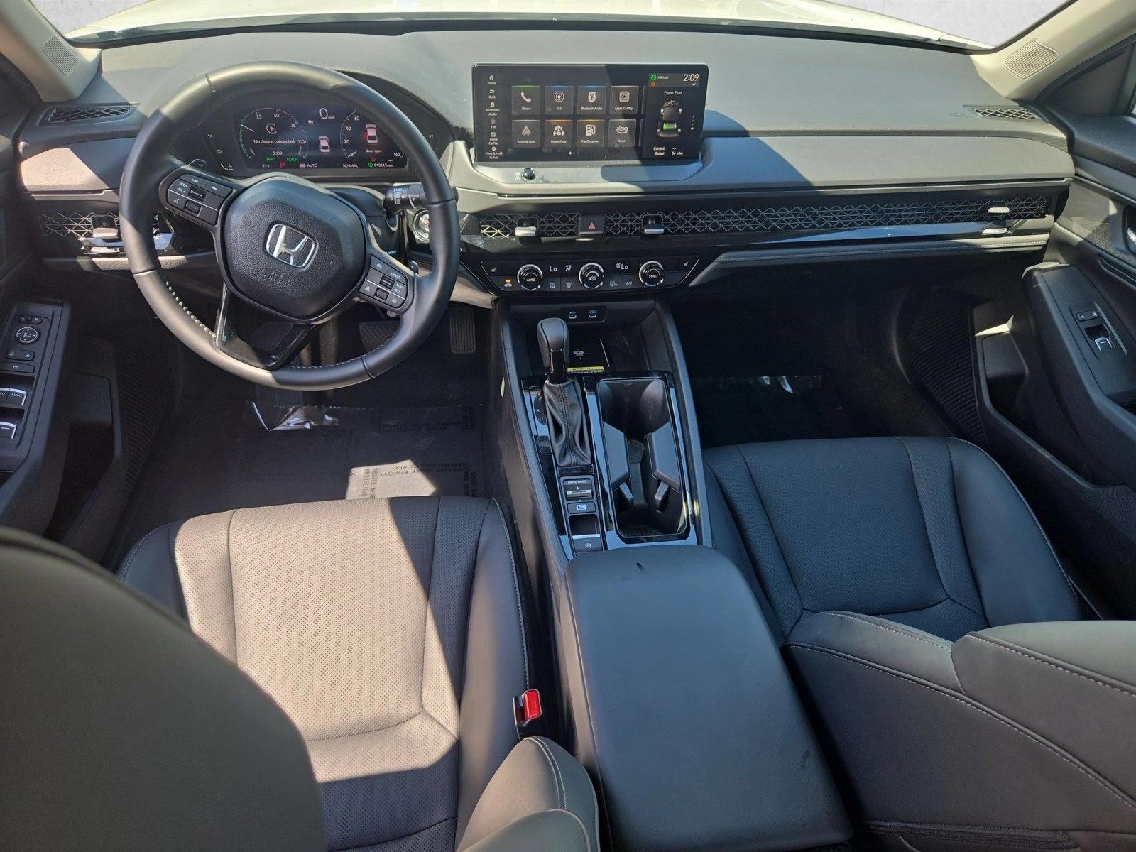2025 Honda Accord Hybrid EX-L - Photo 18