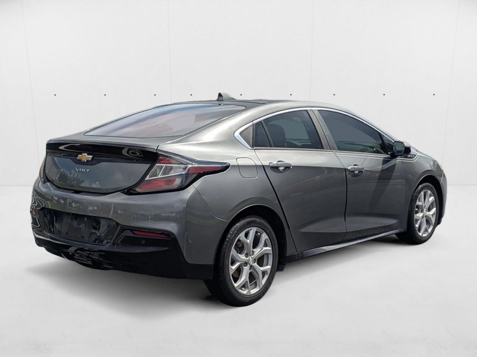 2017 Chevrolet Volt Premier photo 4