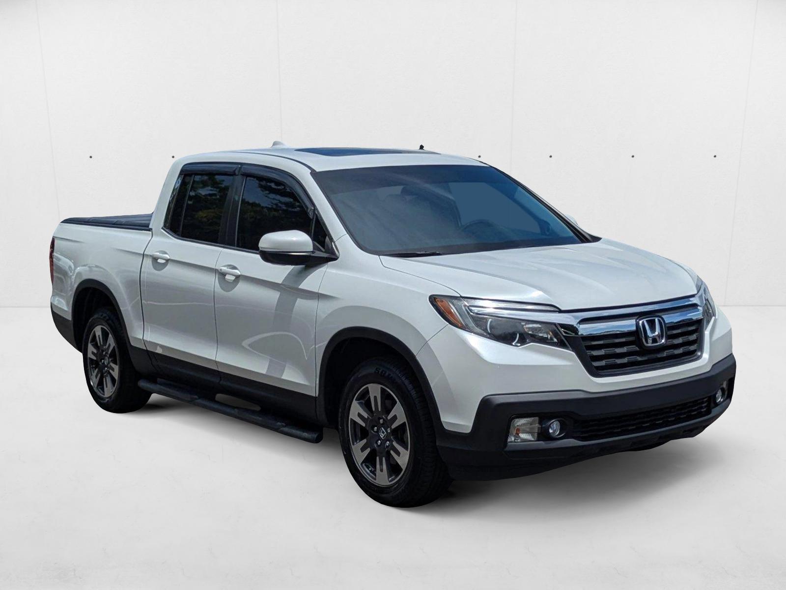 2019 Honda Ridgeline RTL photo 3