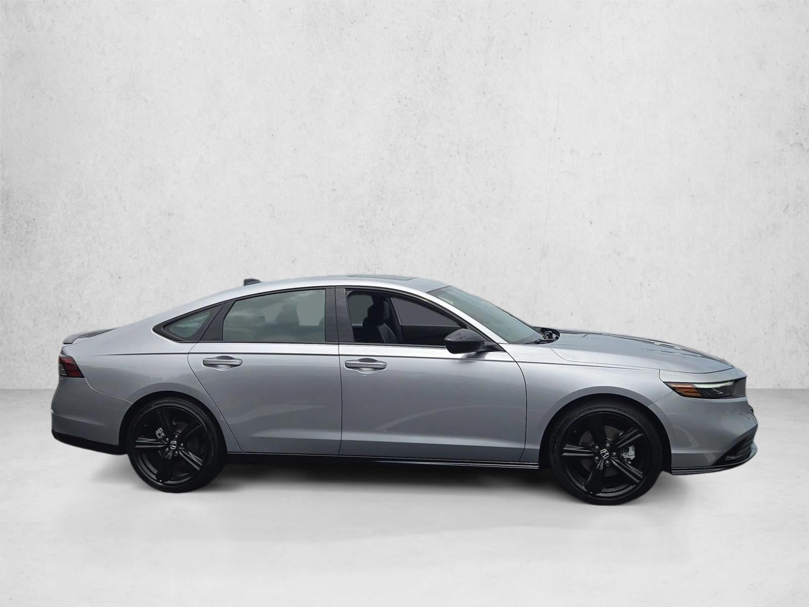 2023 Honda Accord Hybrid Sport-L - Photo 4