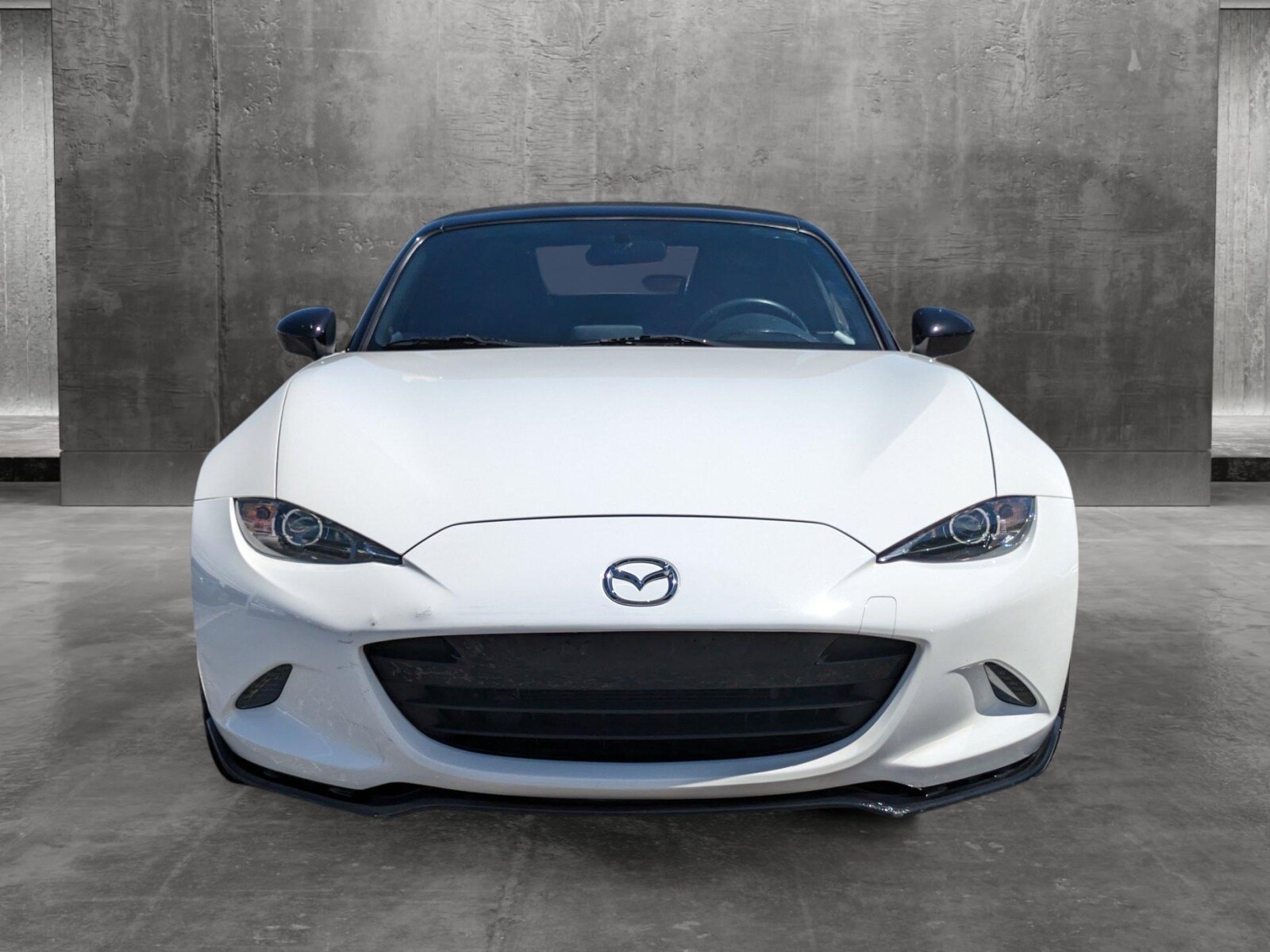 Used 2016 Mazda MX-5 Miata Club with VIN JM1NDAC71G0117170 for sale in Clearwater, FL