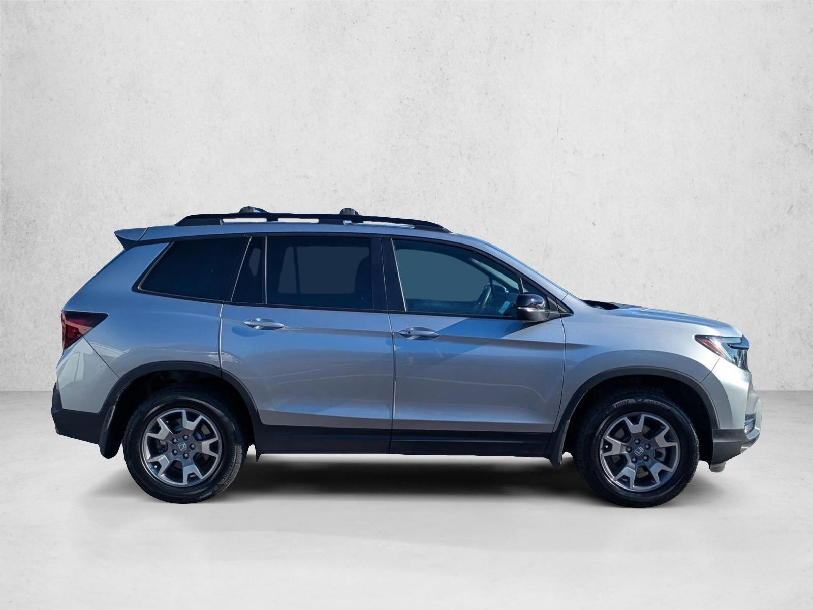 2022 Honda Passport TrailSport photo 3
