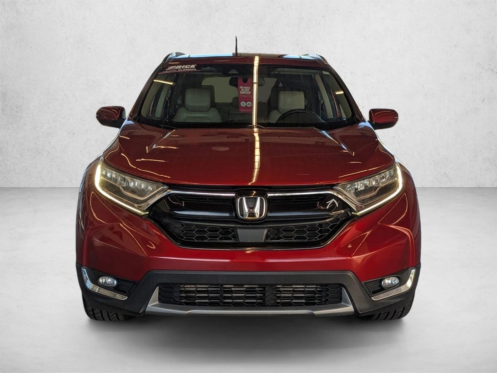 2017 Honda CR-V Touring photo 2
