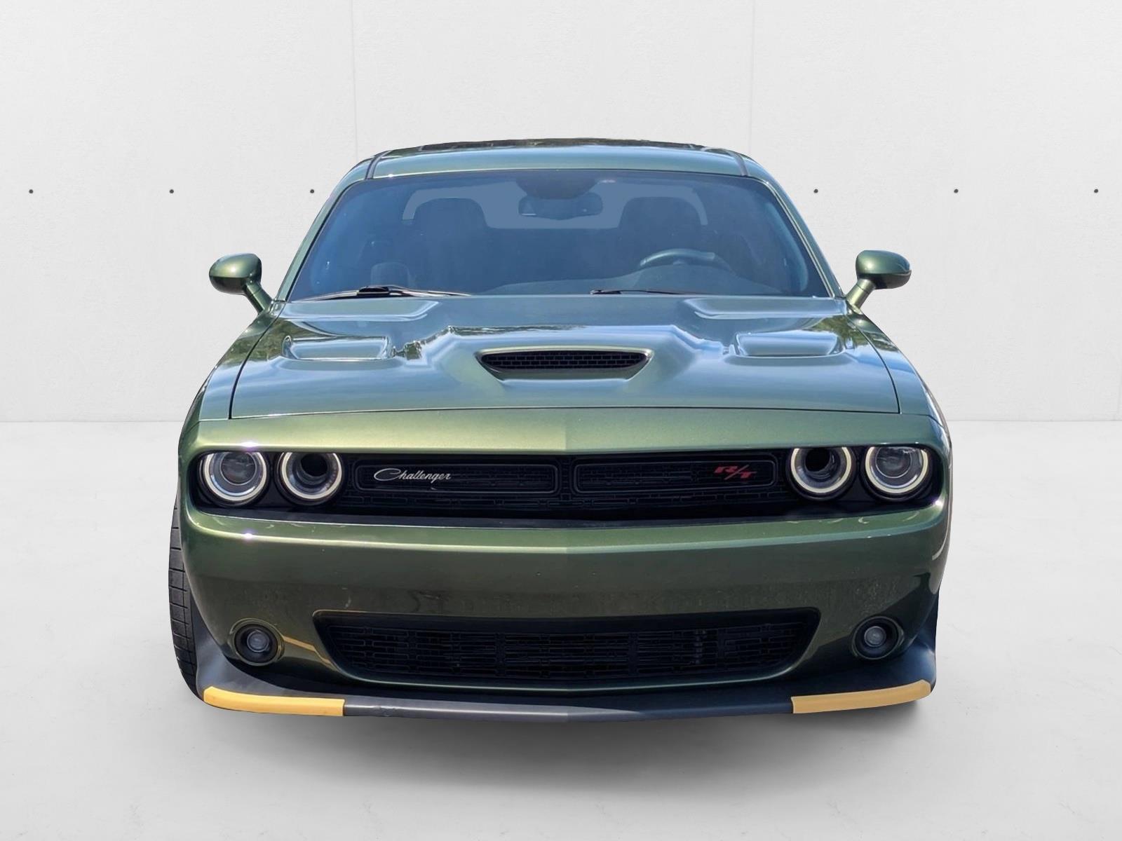 2019 Dodge Challenger R/T Scat Pack photo 2