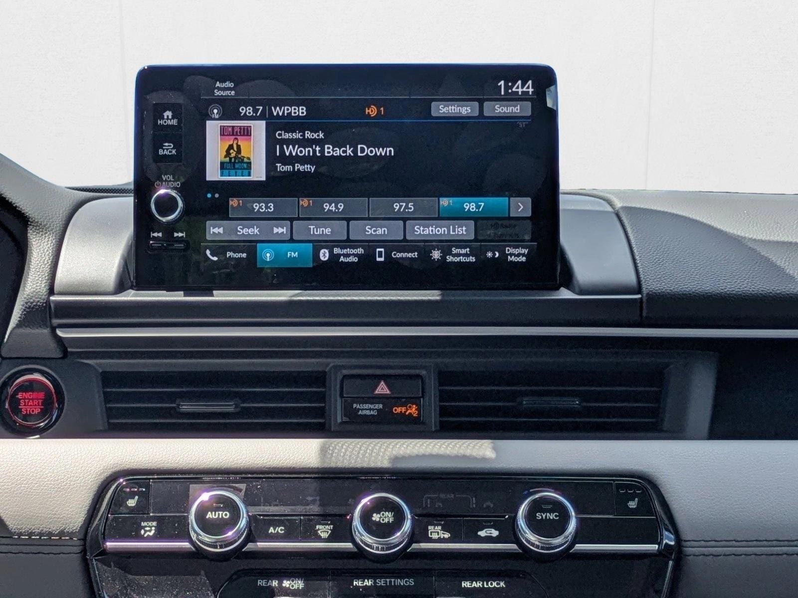 2025 Honda Pilot EX-L - Photo 12
