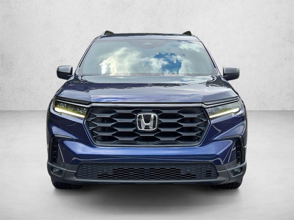 Certified 2025 Honda Pilot Sport SUV