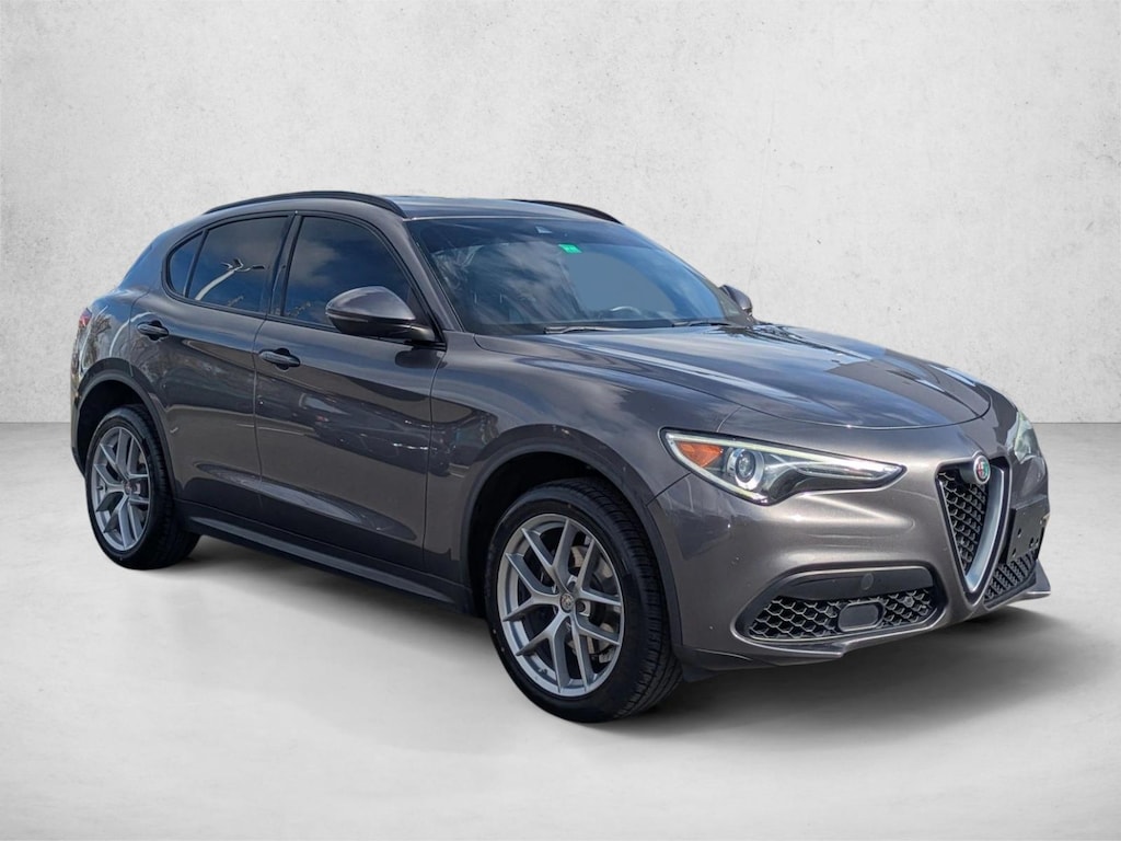 Used 2018 Alfa Romeo Stelvio Ti SUV