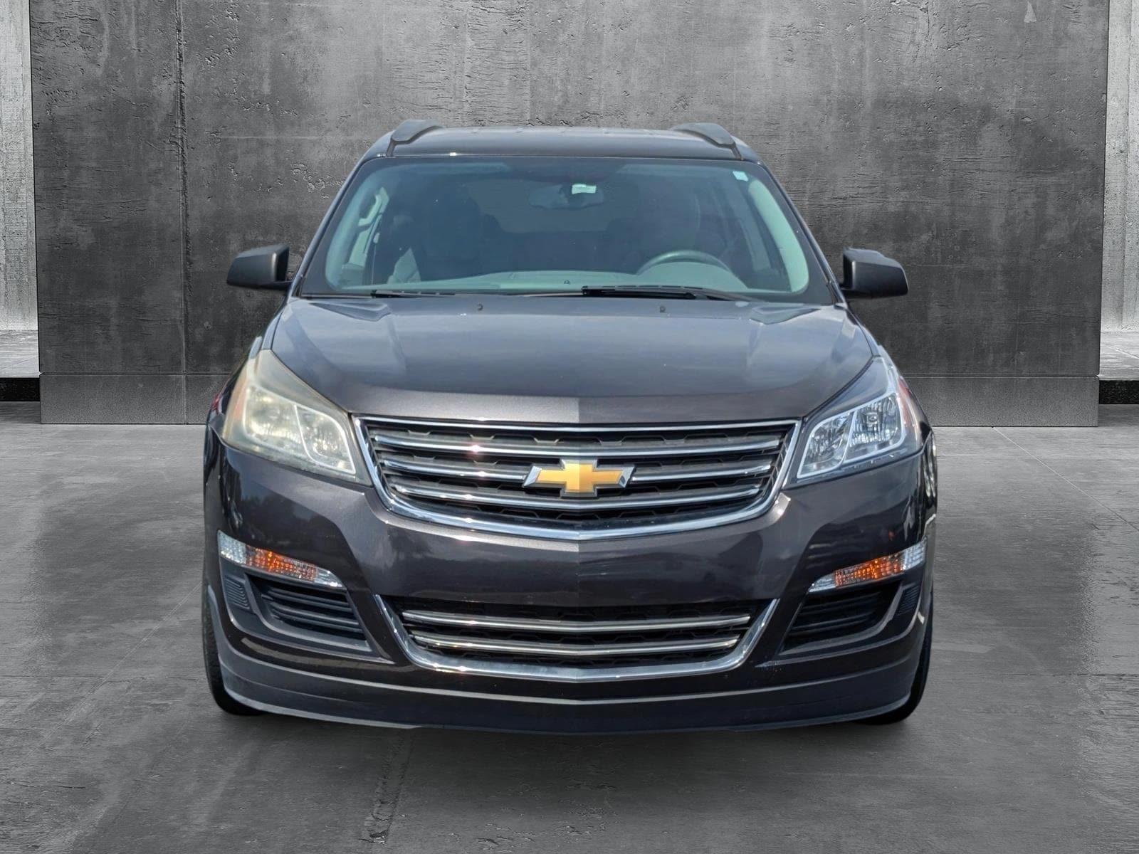 Used 2015 Chevrolet Traverse LS with VIN 1GNKRFEDXFJ236906 for sale in Clearwater, FL