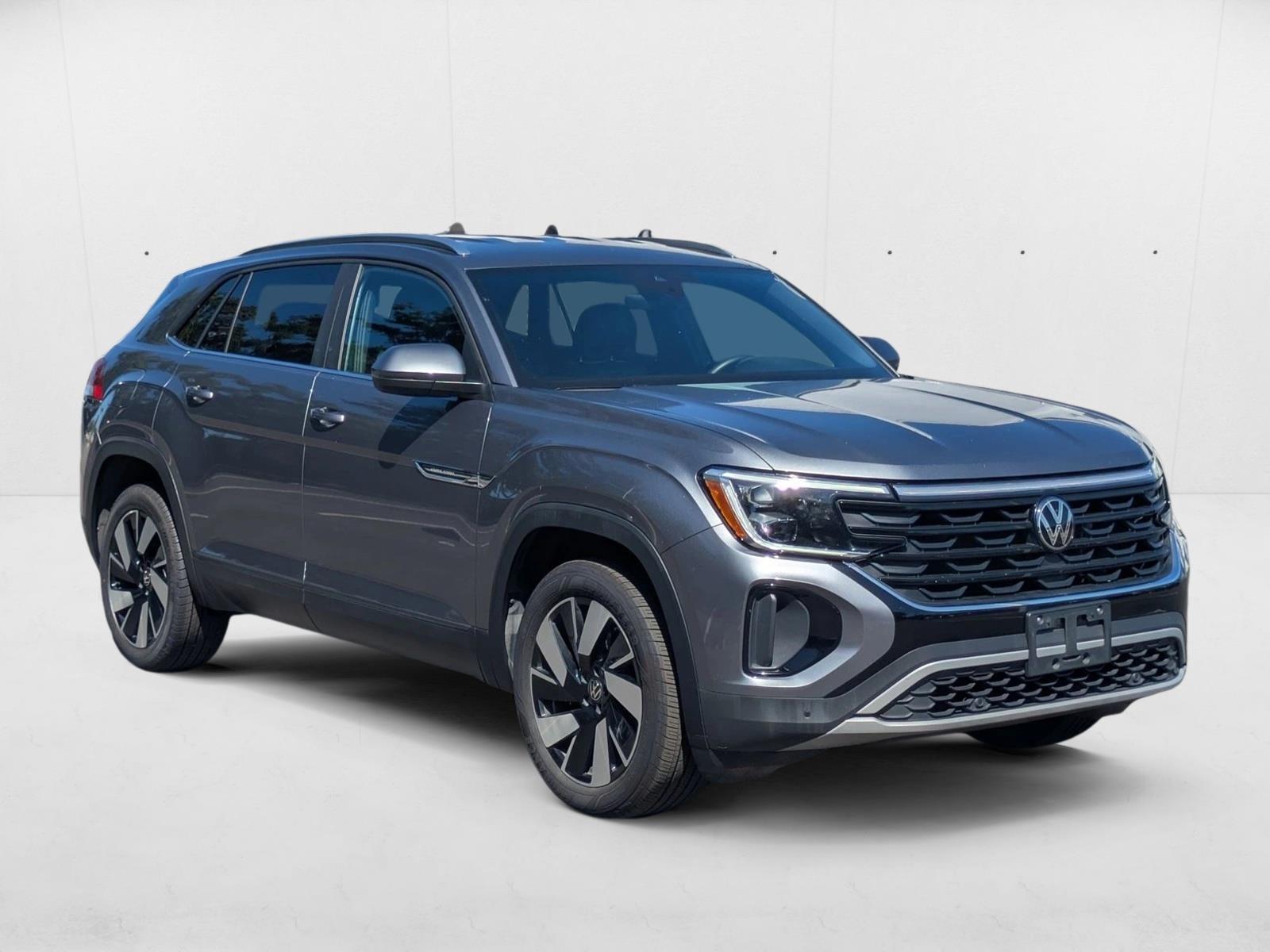 2024 Volkswagen Atlas Cross Sport SE Technology photo 3