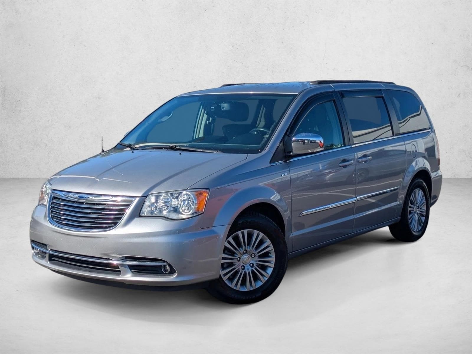2016 Chrysler Town & Country Touring-L