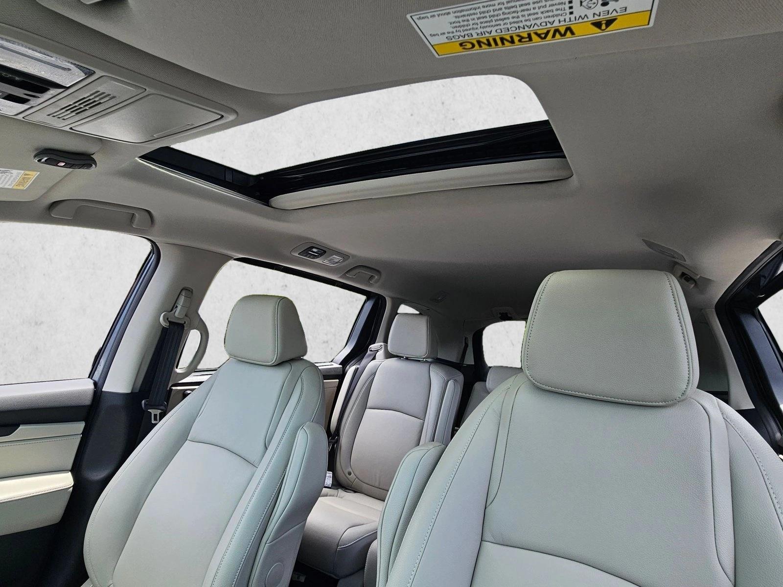 2026 Honda Odyssey EX-L - Photo 15