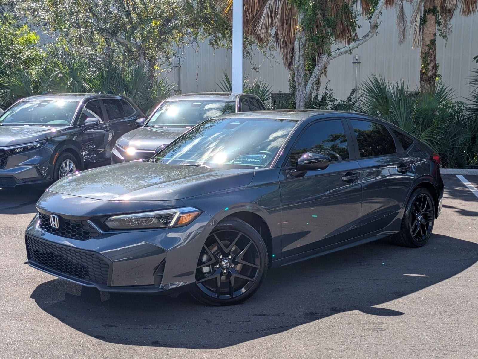 2025 Honda Civic Hatchback Sport's photo