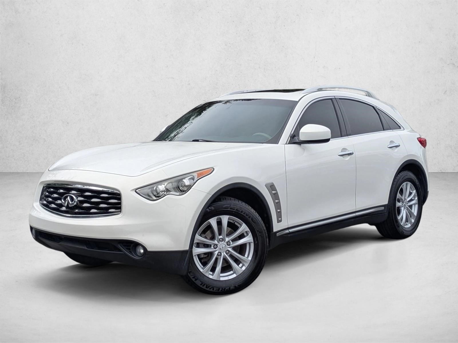 2009 INFINITI FX 35's photo