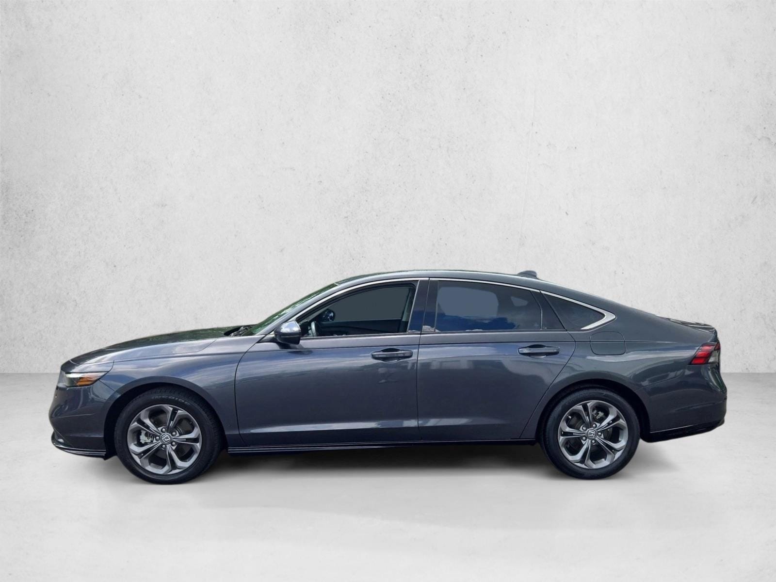 2023 Honda Accord Hybrid EX-L - Photo 9