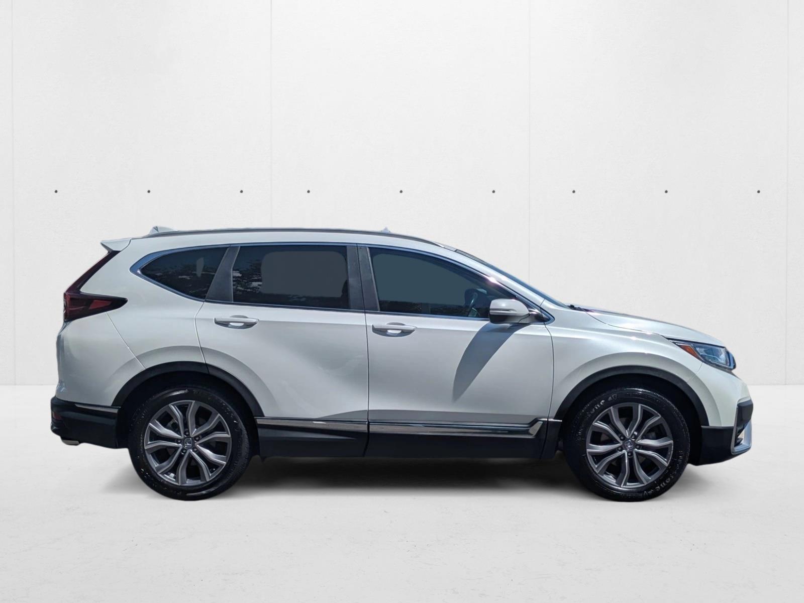 2020 Honda CR-V Touring photo 3