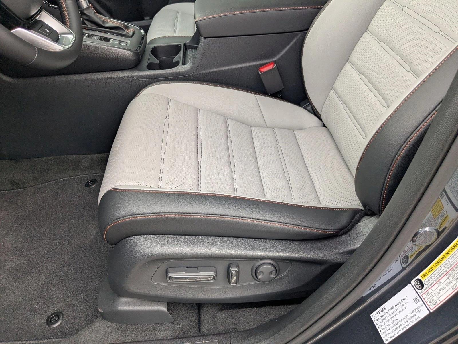 2026 Honda CR-V Hybrid Sport Touring photo 2