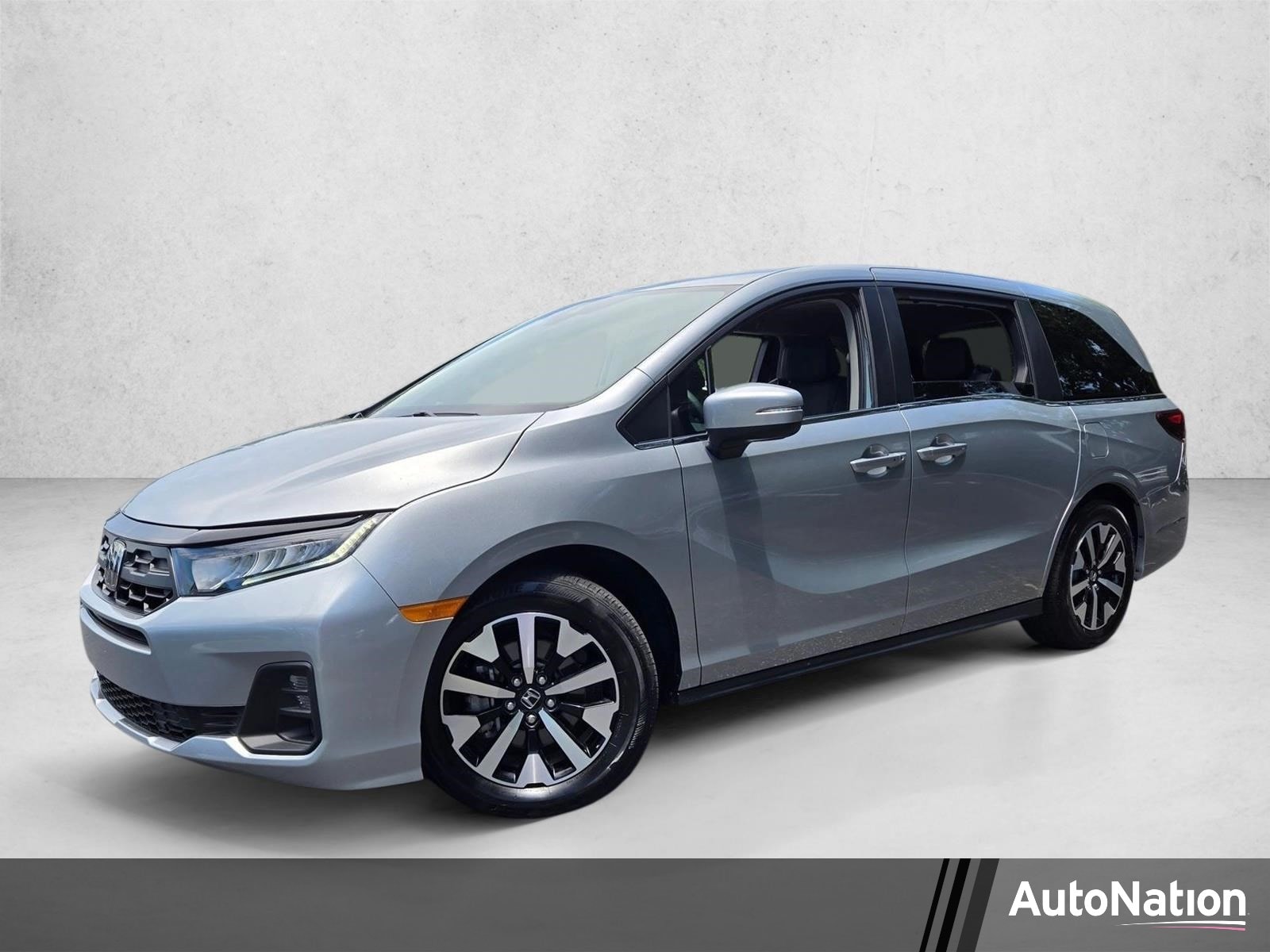 2025 Honda Odyssey EX-L's photo