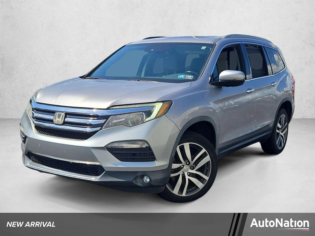 Used 2018 Honda Pilot Elite AWD SUV