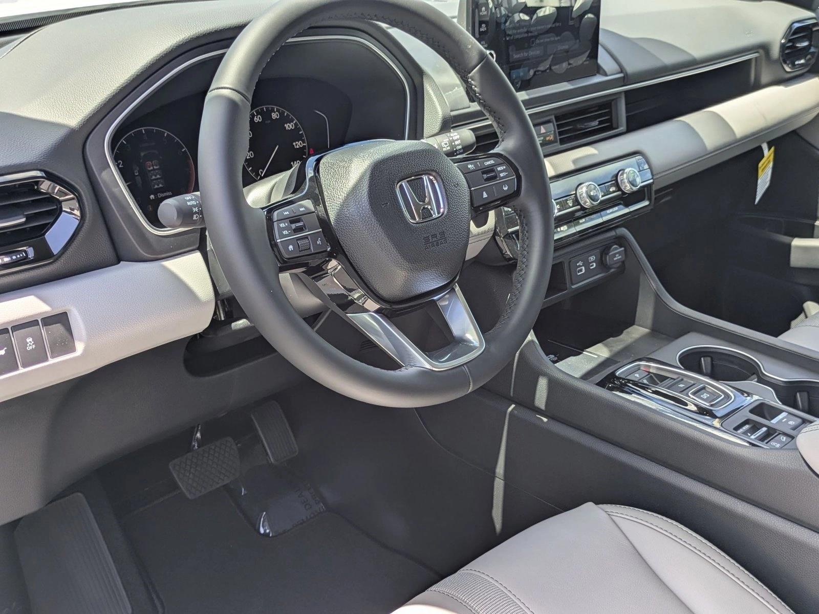 2025 Honda Pilot EX-L photo 3