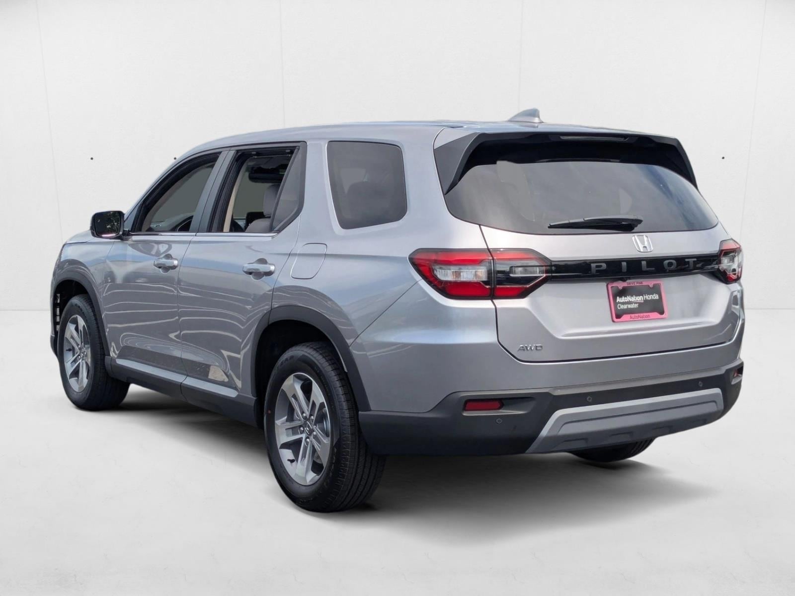 2025 Honda Pilot EX-L - Photo 8